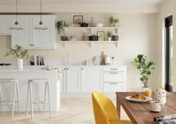 Dulux One Coat Natural Calico Matt Emulsion Paint, 2.5L -Rust-Oleum Shop dulux one coat natural calico matt emulsion paint 2 5l5010212656150 02i