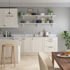 Dulux Walls & Ceilings Chic Shadow Silk Emulsion Paint, 5L -Rust-Oleum Shop dulux walls ceilings chic shadow silk emulsion paint 5l5010212639986 02i bq