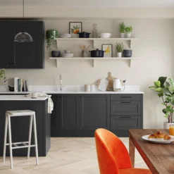 Dulux Walls & Ceilings Egyptian Cotton Matt Emulsion Paint, 5L -Rust-Oleum Shop dulux walls ceilings egyptian cotton matt emulsion paint 5l5010212495438 05i bq