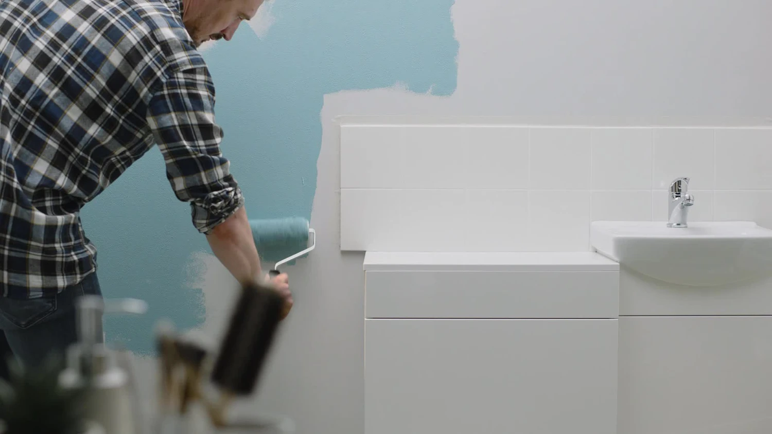 GoodHome Bathroom Alberta Soft Sheen Emulsion Paint, 2.5L 4 GoodHome Bathroom Alberta Soft Sheen Emulsion Paint, 2.5L - Image 2