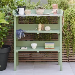 Rust-Oleum Garden Paint All Green Matt Multi-surface Garden Paint, 750ml Tin -Rust-Oleum Shop rust oleum garden paint all green matt multi surface garden paint 750ml tin5013296131711 01i bq