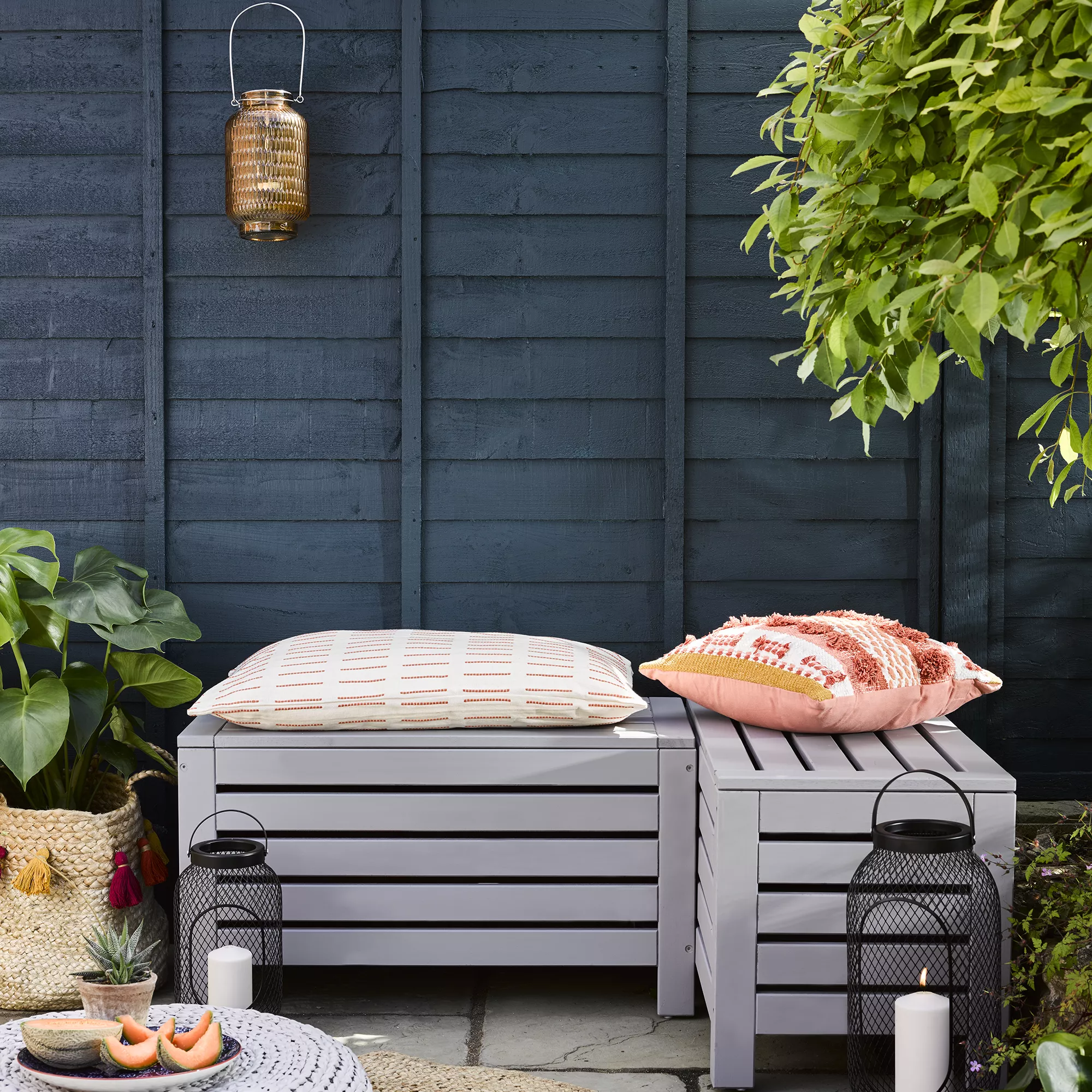 Rust-Oleum Garden Paint Evening Blue Matt Multi-surface Garden Paint, 750ml Tin 6 Rust-Oleum Garden Paint Evening Blue Matt Multi-surface Garden Paint, 750ml Tin - Image 4