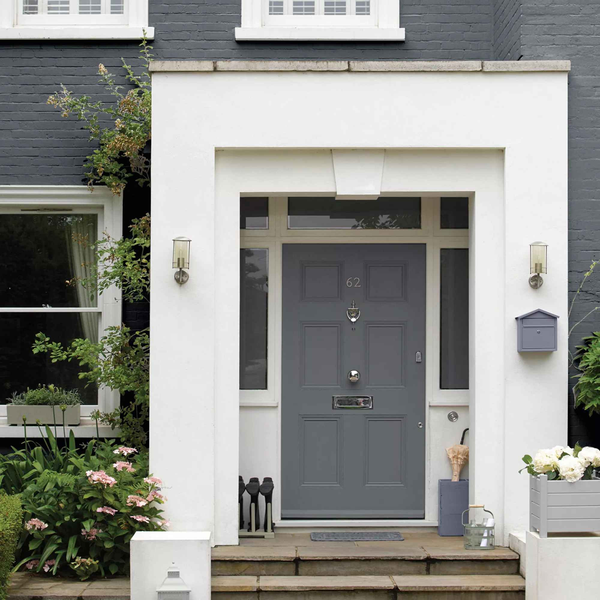 Sandtex Slate Grey Smooth Matt Masonry Paint, 5L Tub 9 Sandtex Slate Grey Smooth Matt Masonry Paint, 5L Tub - Image 7